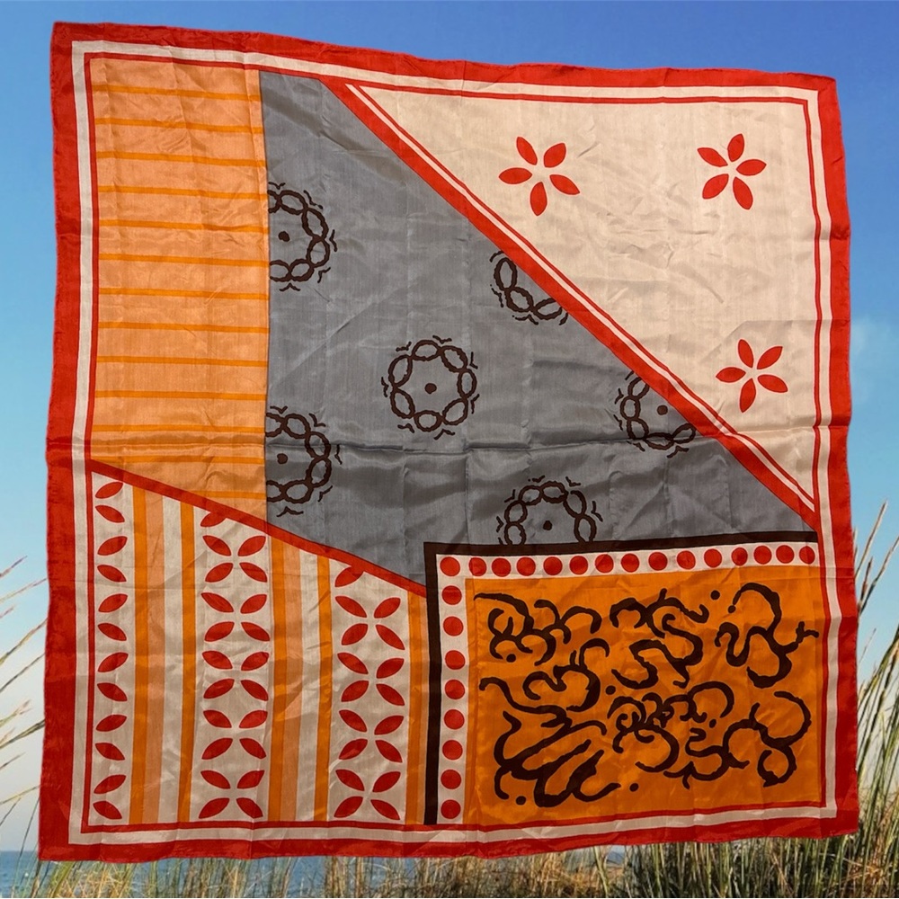 Beautiful 100% Silk Scarf/Wrap🧡❤️